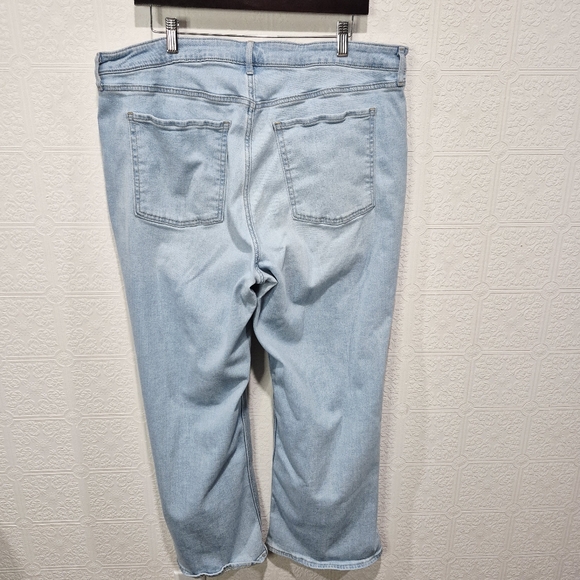 Old Navy Wow Wide Leg High Rise Jeans - Picture 8 of 8